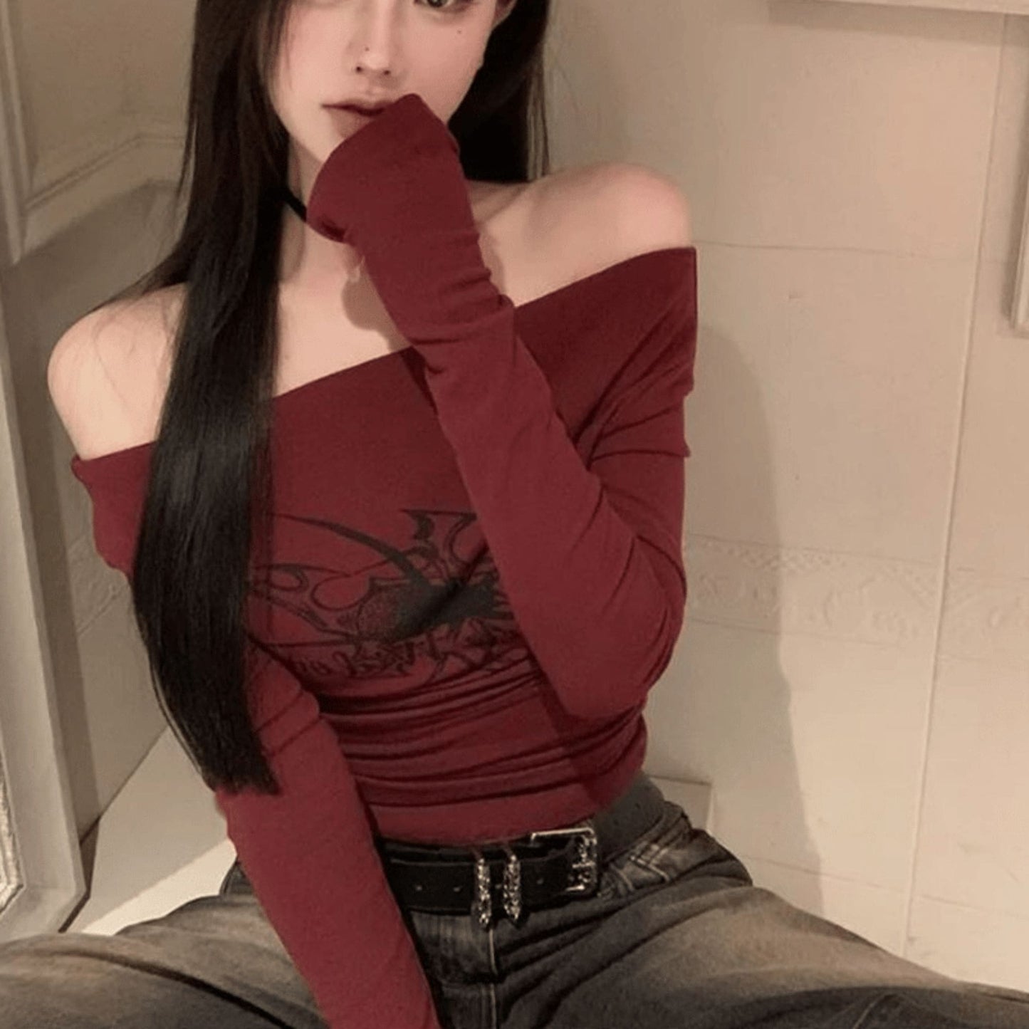 Claret Red Spider Off-the-Shoulder Long Sleeve Crop